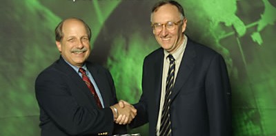 Special Achievement in GIS award presented to the IAJ